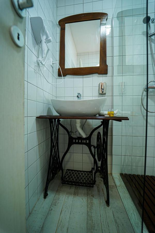 Salas Isailovi Sremska Mitrovica Ngoại thất bức ảnh